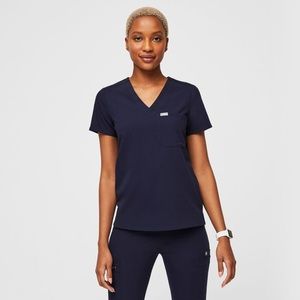 FIGS NAVY women’s Catarina one pocket scrub top XXS